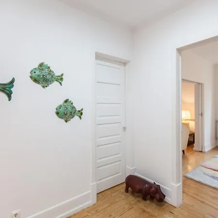 Flh Alameda Modern Art With Parking Apartment Lisbon